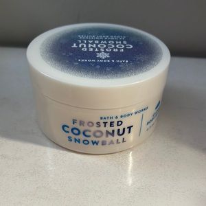 Bath & Body Works Frosted Coconut Snowball Cloud Body Butter
